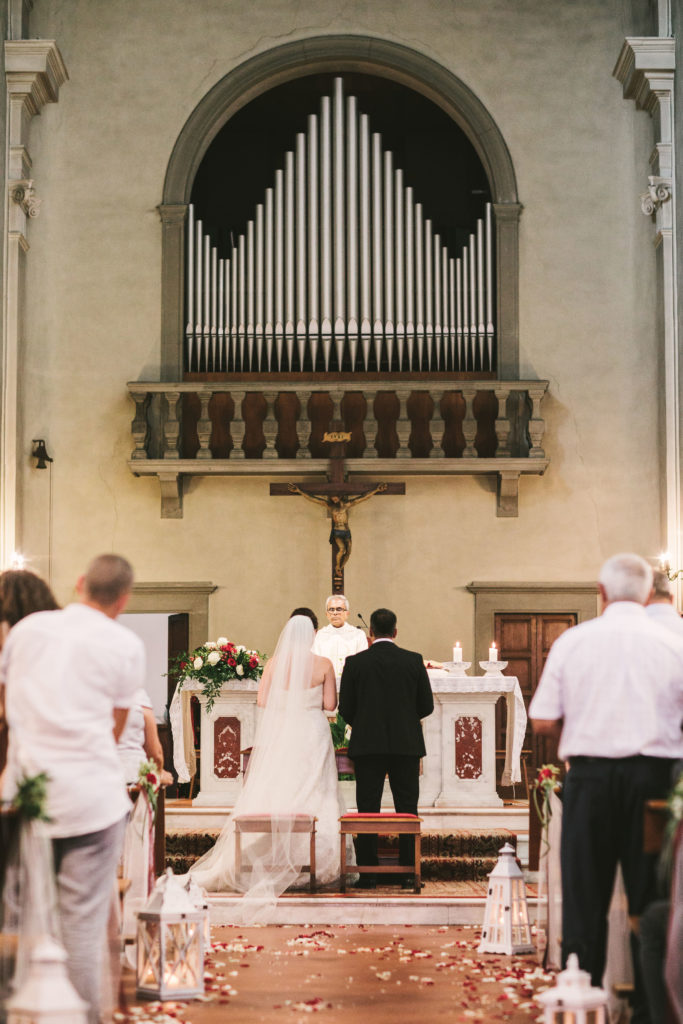 catholic wedding in Tuscany