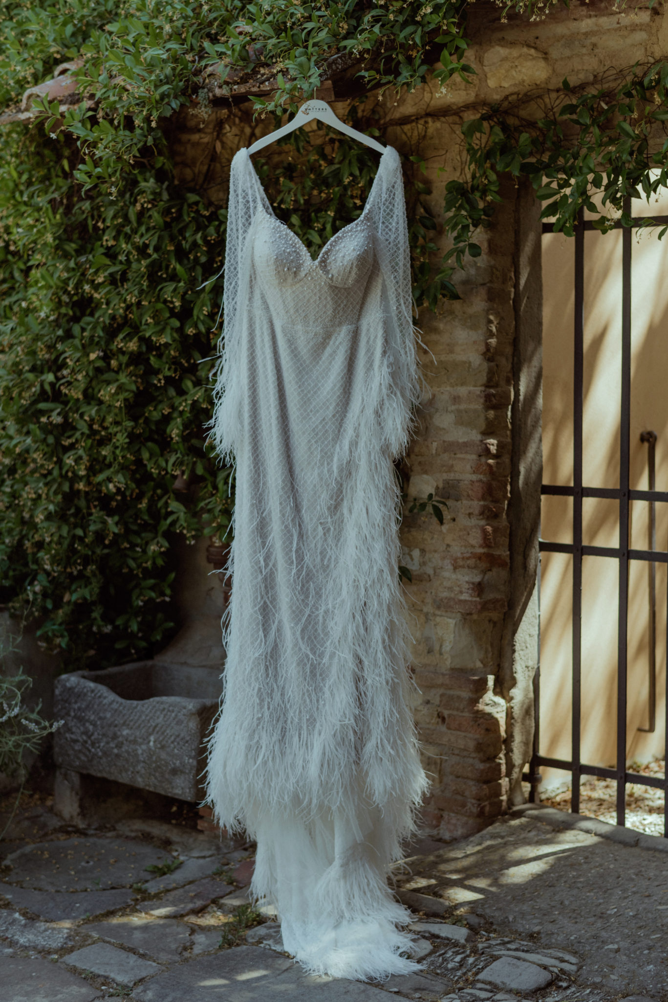 Heather McMahan and Jeff Daniels tie the knot in Tuscany
